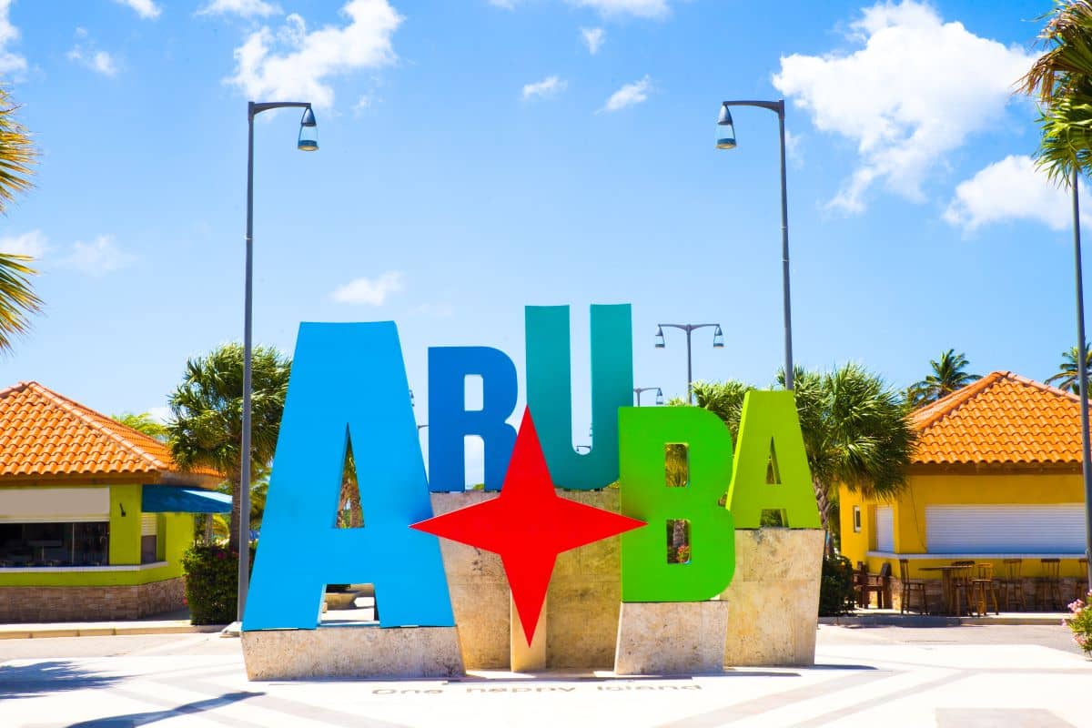 Read more about the article Aruba Awaits: Why This Island Should Be on Your Travel List