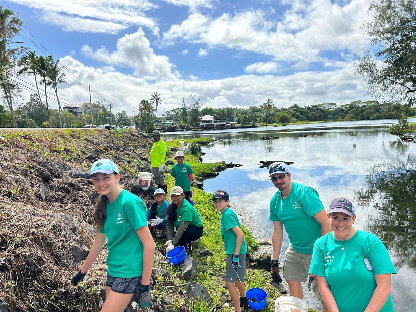 Read more about the article Island Giving: Volunteering on Your Hawaiian Vacation 