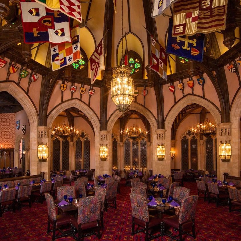 Read more about the article Money Saving Tips for Dining at Walt Disney World